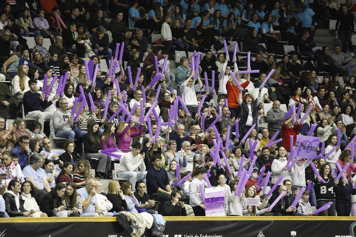 Les fotos de la primera semifinal del campionat de Catalunya de grups de xou a Fontajau