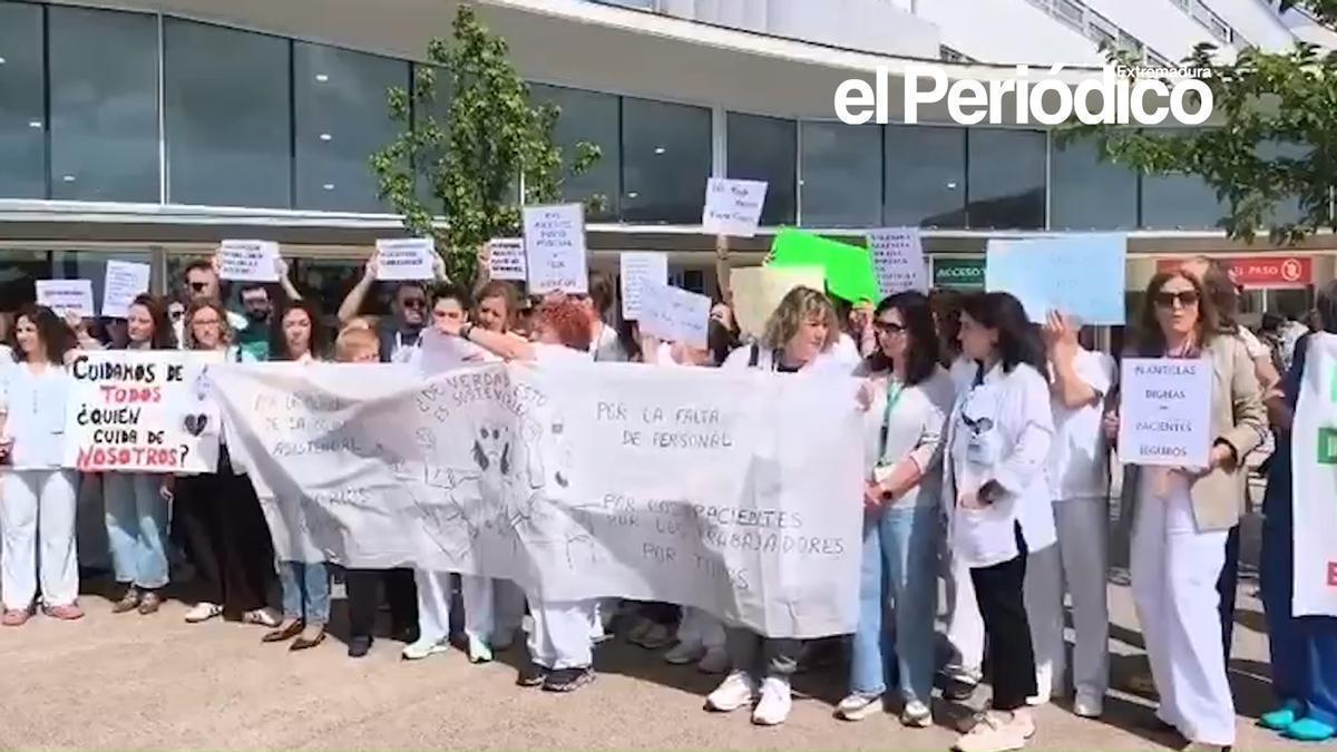 Enfermería y TCAE alertan de la falta de personal en el Hospital ...