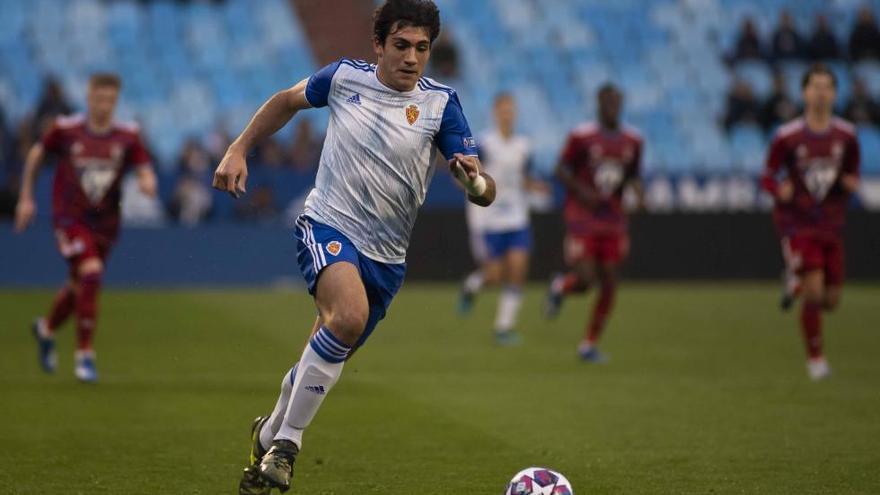 El ariete, en el partido en La Romareda ante el Lyon en la Youth League.