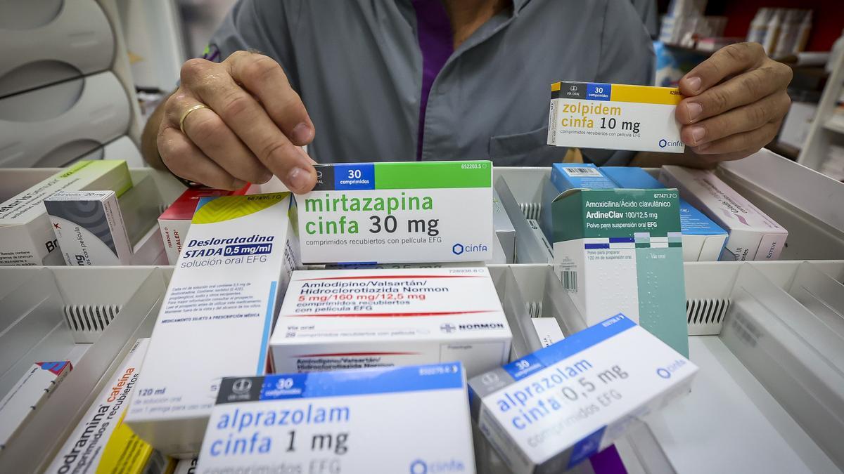 Medicamentos en una farmacia