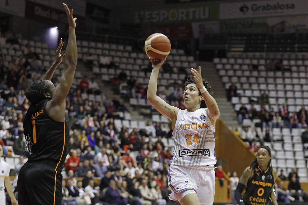 Girona. Pavello Fontajau. Partit basquet Spar UniGirona Galatasaray. Eurolliga.