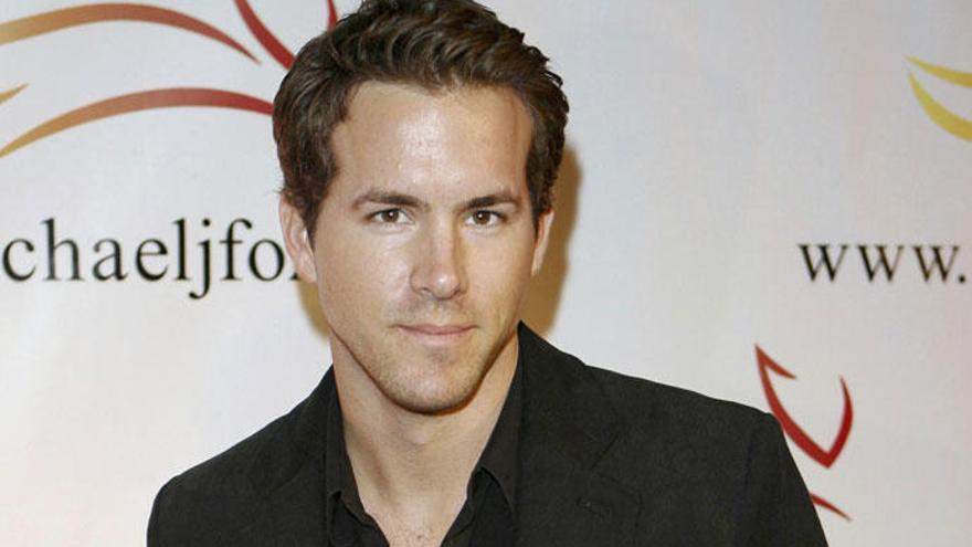 Ryan Reynolds se despide de Burt Reynolds