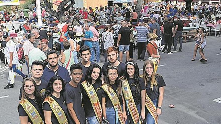 Multitudinarias paellas en las festejos de Orpesa