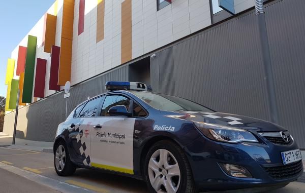 Un coche de la policía local de Mollet del Vallès.