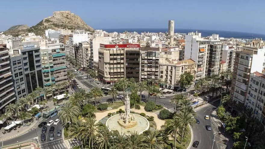 Vídeo | Así es la plaza de los Luceros Alicante en "La calle es nuestra"