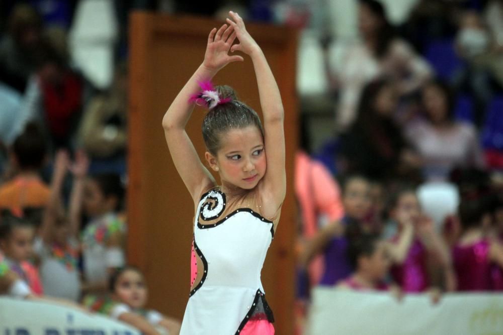 Cartagena celebra la primera jornada de la competición escolar de gimnasia rítmica con más de 1.000 participantes