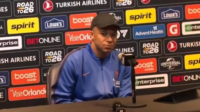 Kylian Mbappé desmiente que los médicos del Real Madrid examinaran la rodilla equivocada