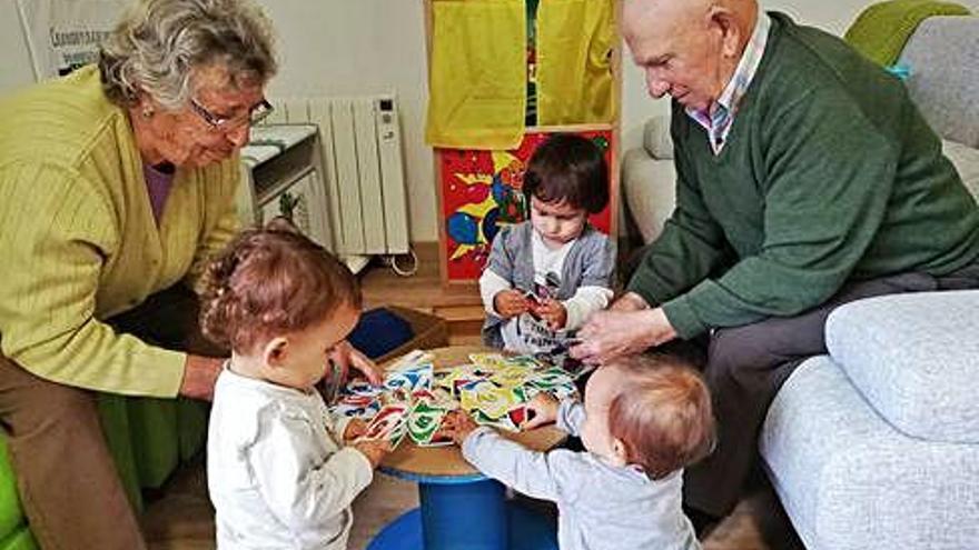 Vilarmaior tiende puentes entre generaciones