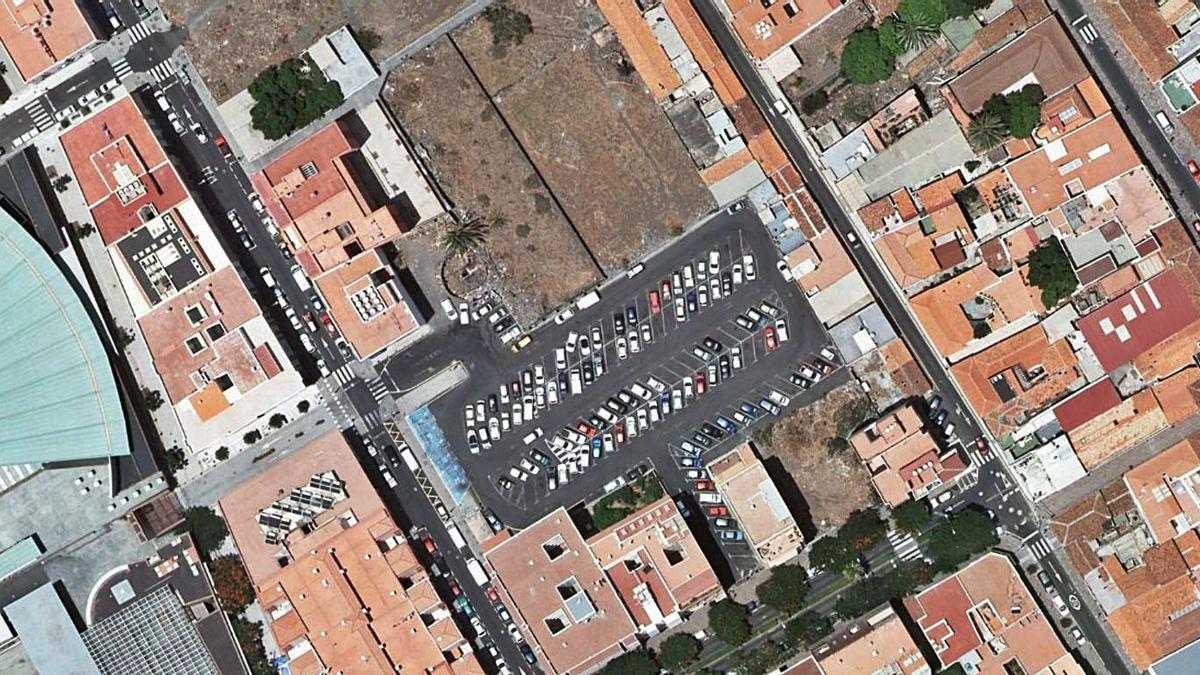 Nueva zona de aparcamientos en la capital gomera.