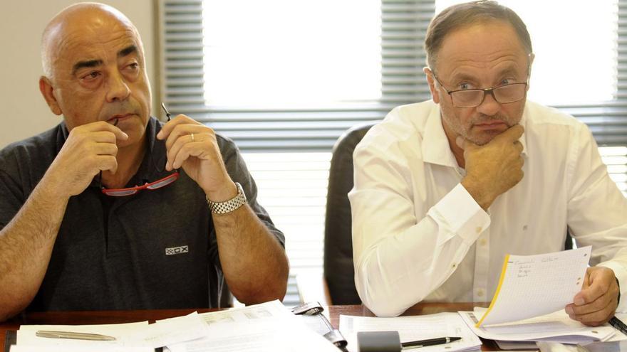 Manuel Souto y Jesús Otero, en un pleno de principios del actual mandato. |   // BERNABÉ/JAVIER LALÍN