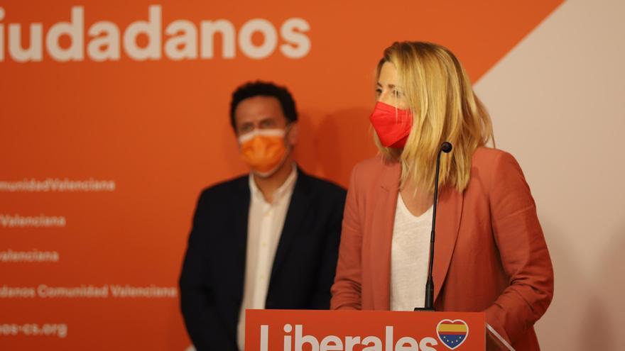 María Muñoz y Edmundo Bal en la sede de Ciudadanos