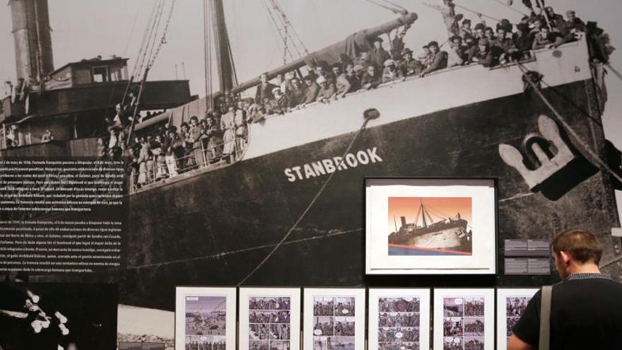 Vista del Stanbrook, el último barco con refugiados españoles, en una exposición en la Universitat en 2014.
