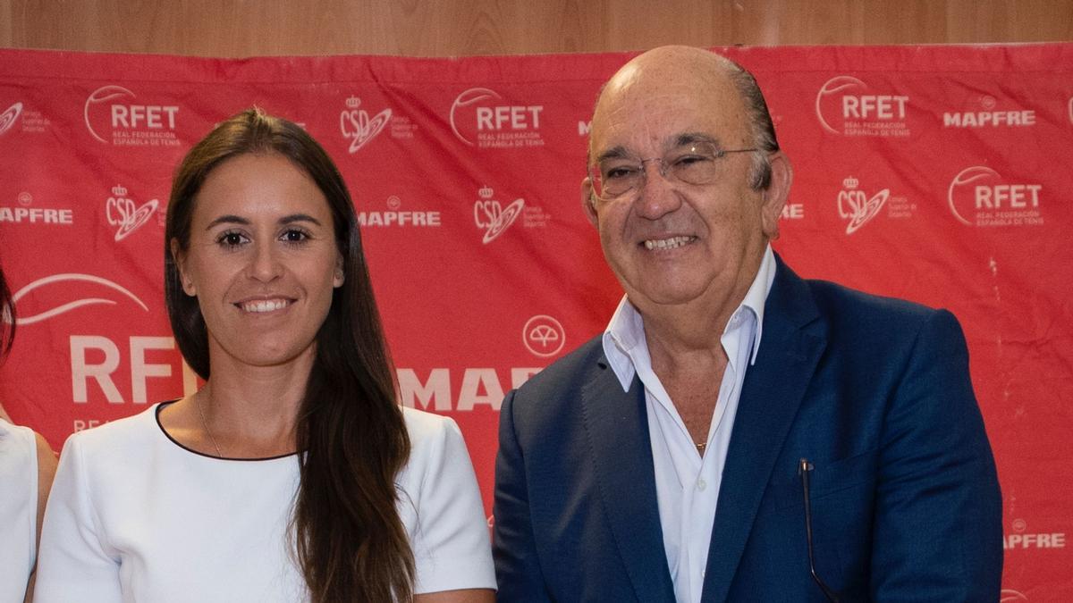 Anabel Medina renueva un año como capitana de la Selección Española MAPFRE de Tenis.