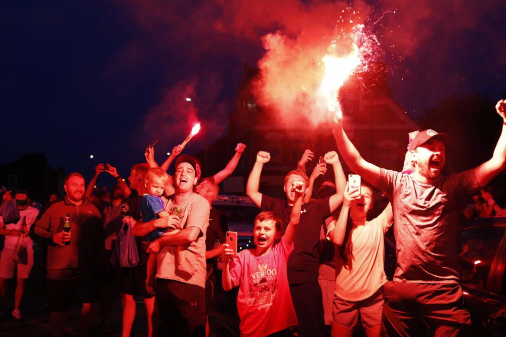 Así celebró Liverpool su Premier... en plena pandemia de coronavirus