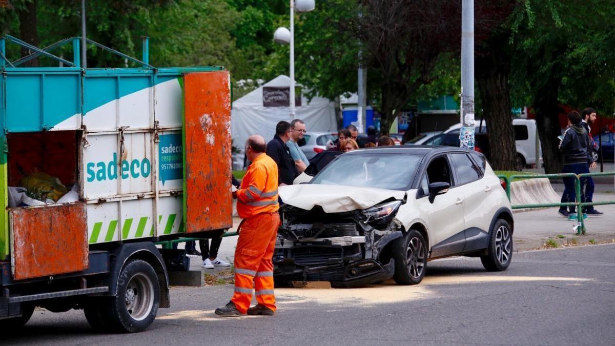 Cinco heridos en dos aparatosos accidentes en Córdoba capital