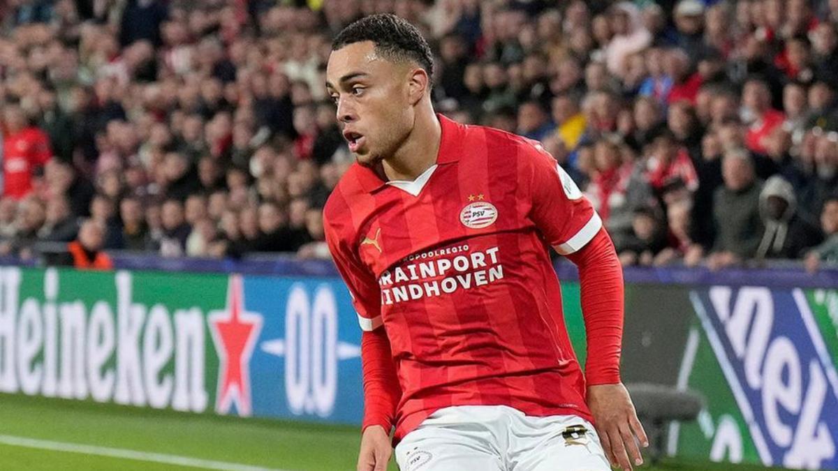 PSV - Borussia Dortmund | La ocasión de Sergiño Dest