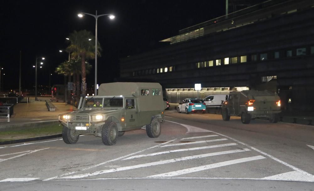 Los militares ya patrullan diferentes calles de Vigo para asegurar que se cumple con el decreto del estado de alarma