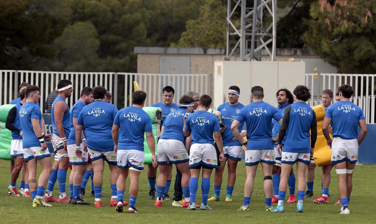 Derrota del Huesitos La Vila ante el Complutense Cisneros