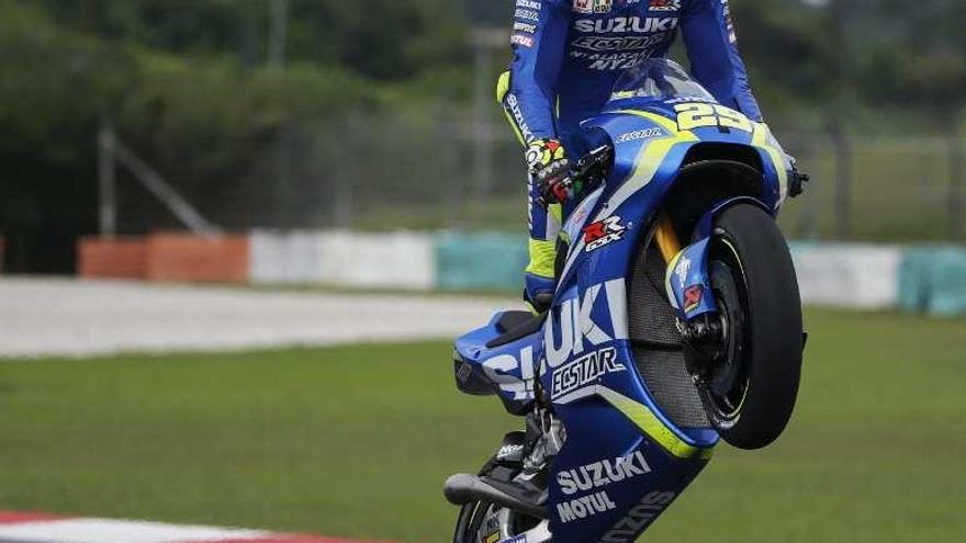 El italiano Iannone, el más rápido en los primeros test de la temporada