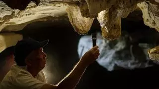 La ruta de senderismo en Alicante que acaba en una cueva gigante: no olvides llevar linterna