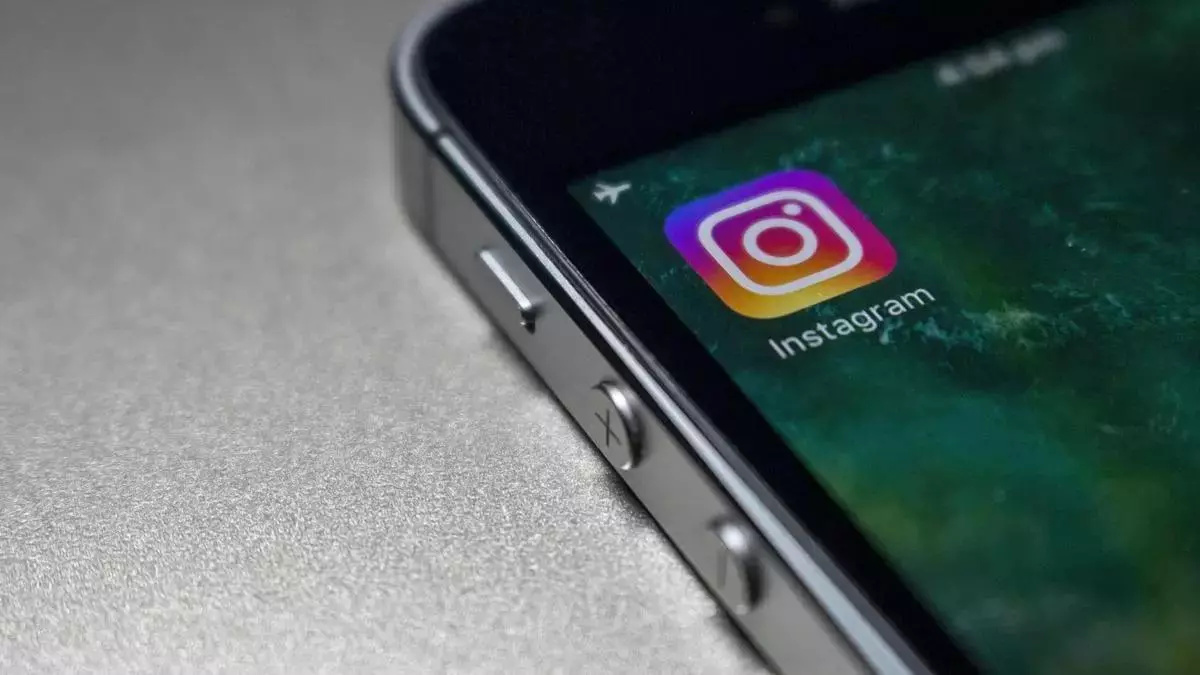 Aviso a los usuarios de Instagram: esta es la opci車n que debes desactivar si no quieres que la IA de Meta te robe tus datos