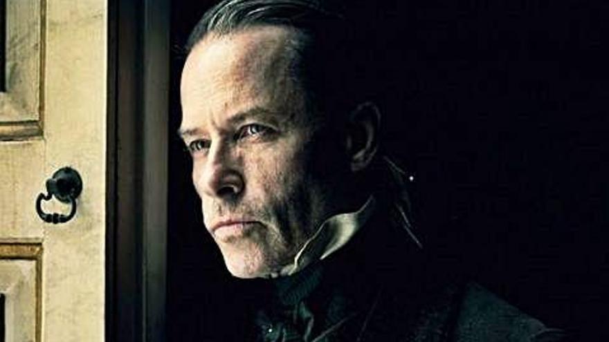 Primera imatge de Guy Pearce a «A Christmas Carol».