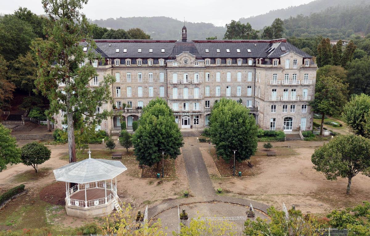Por este lugar han pasado figuras como Emilia Pardo Bazán, Galdós o John Rockefeller III.