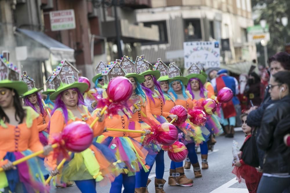 Oviedo celebra su Antroxu