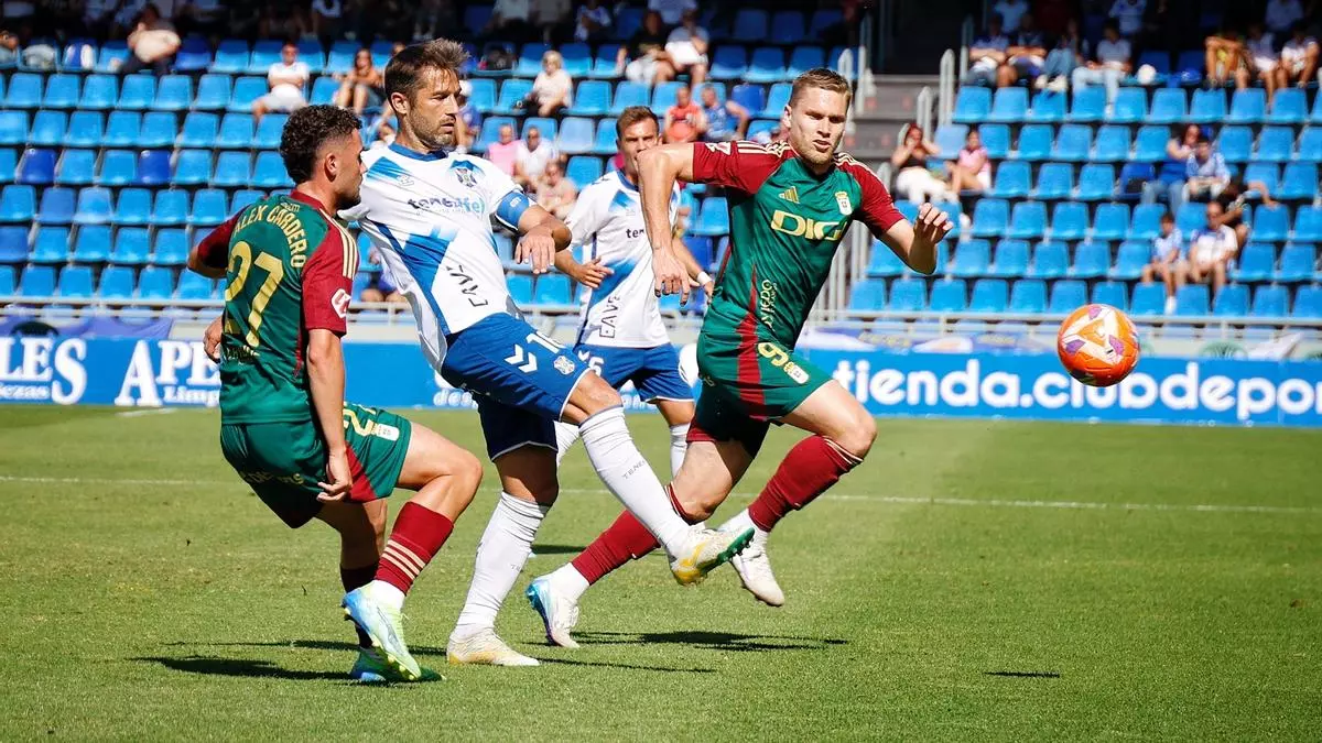 Derrota en el 'hasta pronto' a Segunda del Tenerife en el Heliodoro