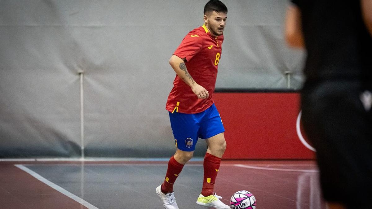 Pani, jugador del Servigroup Peñíscola, repite convocatoria con la Selección Española