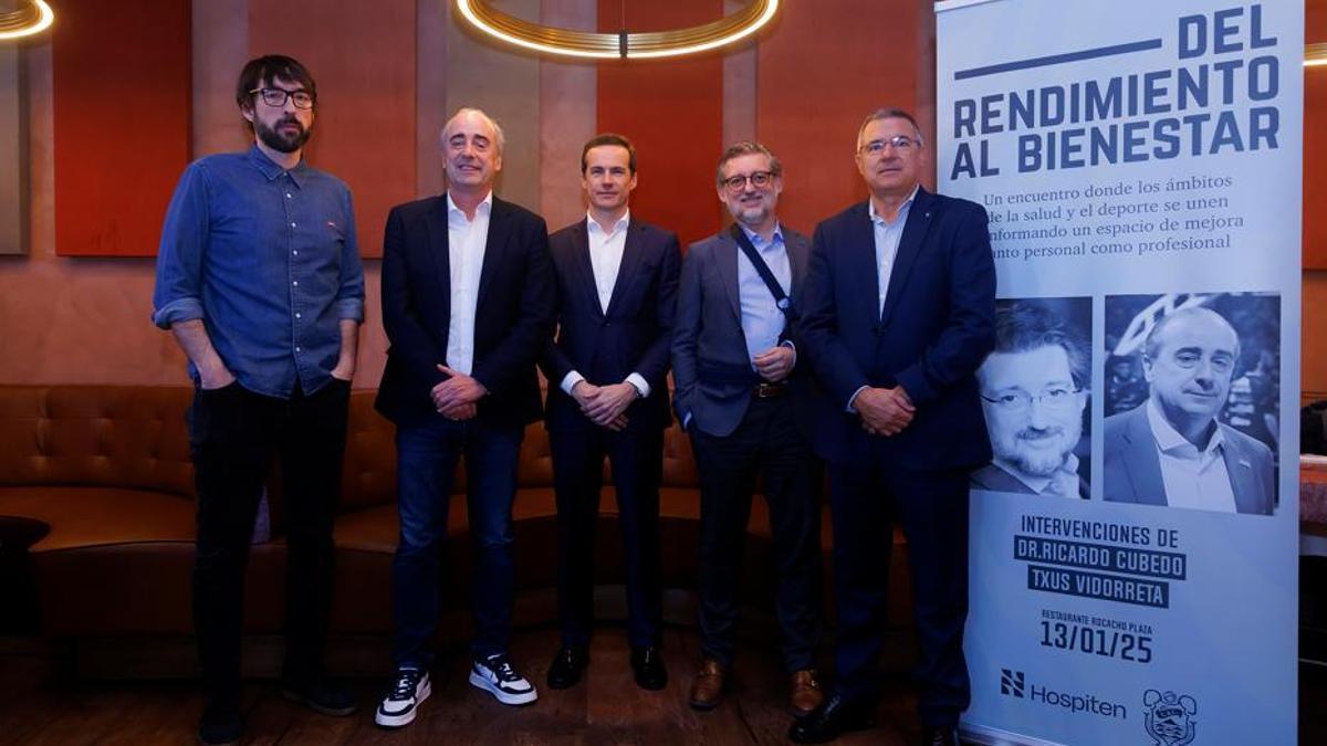 Izq a dcha; Quique Peinado, Txus Vidorreta, Pedro Luis Cobiella Beauvais, Dr. Ricardo Cubedo y Félix Hernández, Hospiten y CBC.