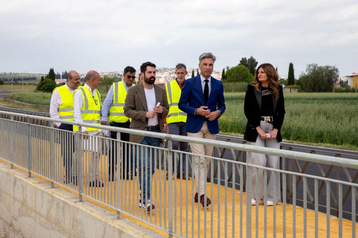 En esta intervención también se ha actuado en el acerado de la carretera.
