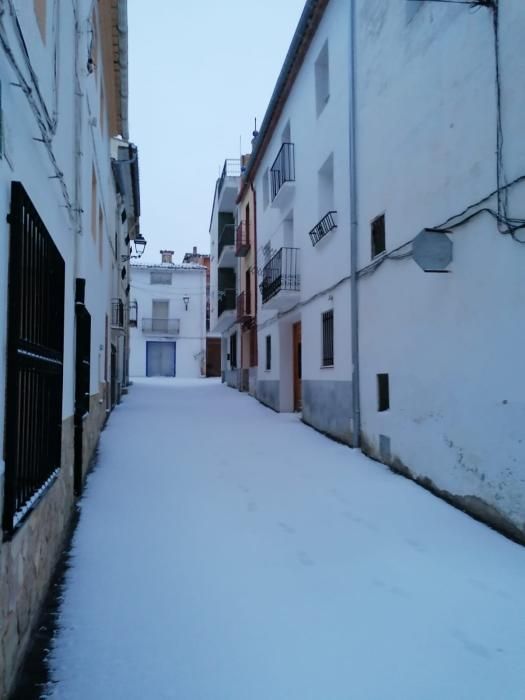 La nieve llega a Aras de los Olmos