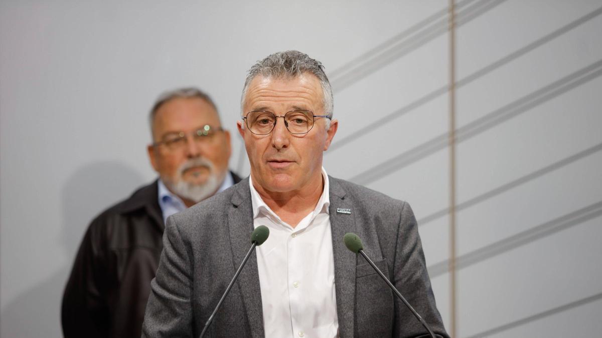 Alfonso Rojo en una rueda de prensa tras la mesa de diálogo social.