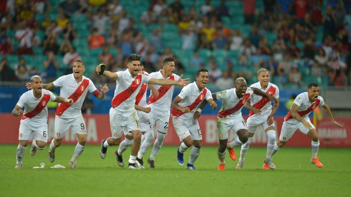 Perú eliminó a Uruguay en cuartos por penaltis sin prórroga previa