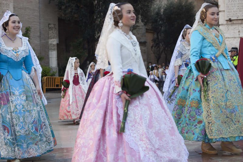 Comisiones falleras que han desfilado hasta las 18:00 horas.