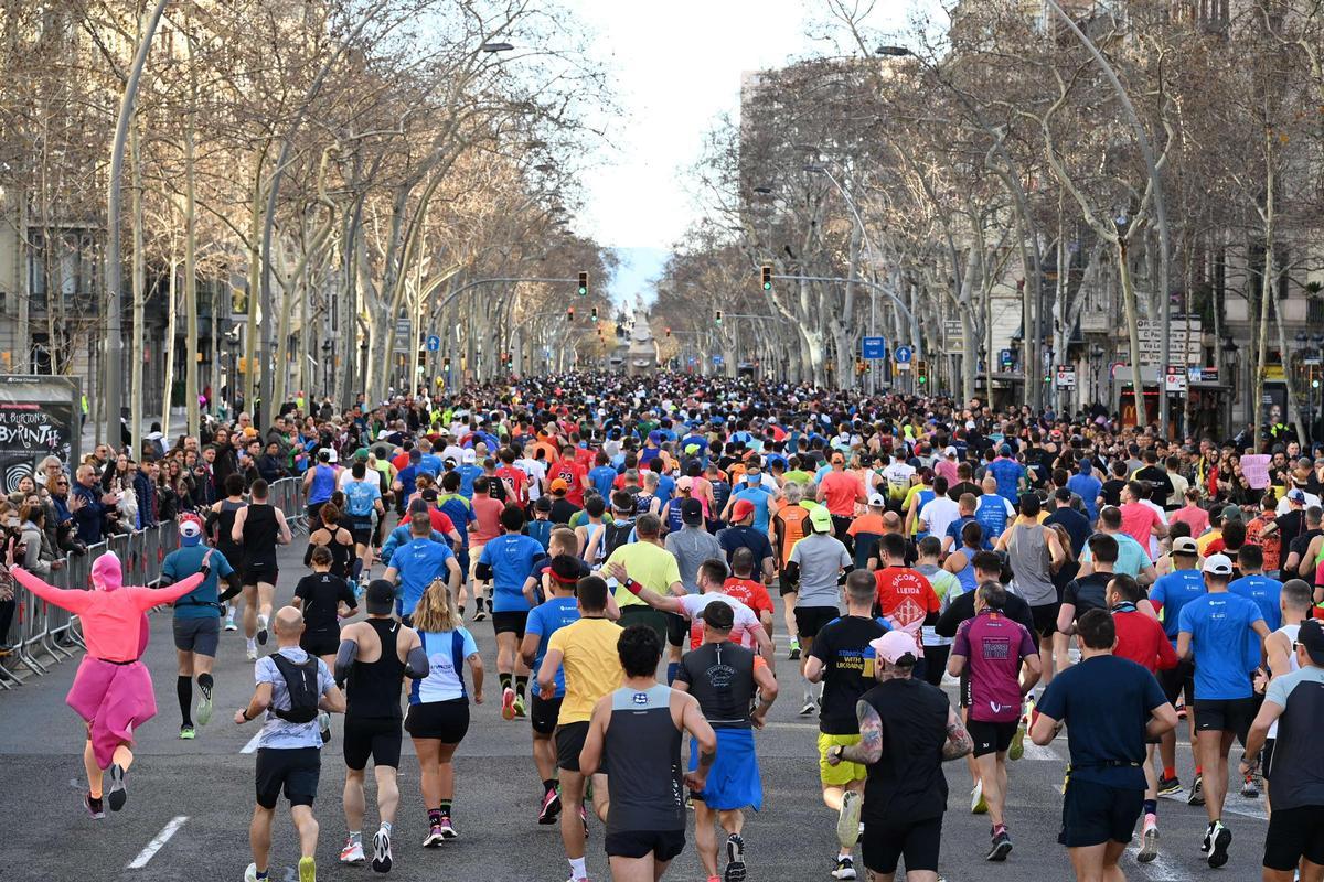 ¿Has participado en la Marató de Barcelona 2024? ¡Búscate en las fotos¡