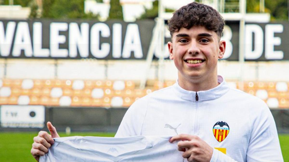 Rubén Fernández, nuevo fichaje del Valencia Mestalla