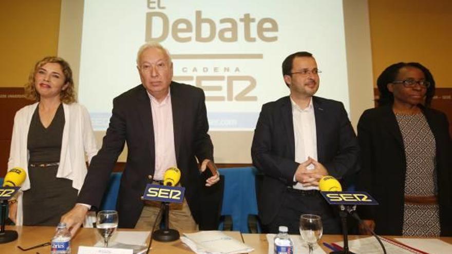 Sede de la UA Margallo llega tarde al debate de Radio Alicante