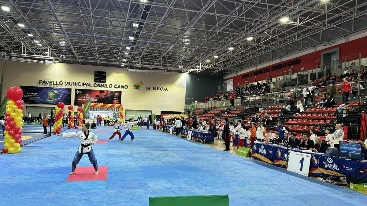El pabellón Camilo Cano durante una de las competiciones del Open Internacional de Taekwondo