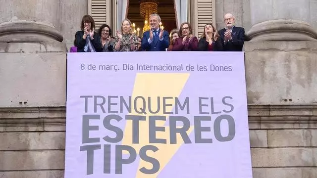 Barcelona se suma al 8M con el lema 'Trenquem els estereotips'