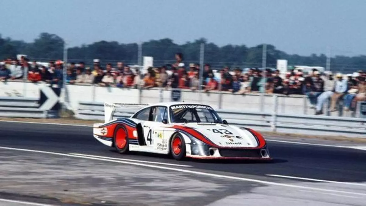 Porsche Heritage Moments: Cinco variantes históricas del 935