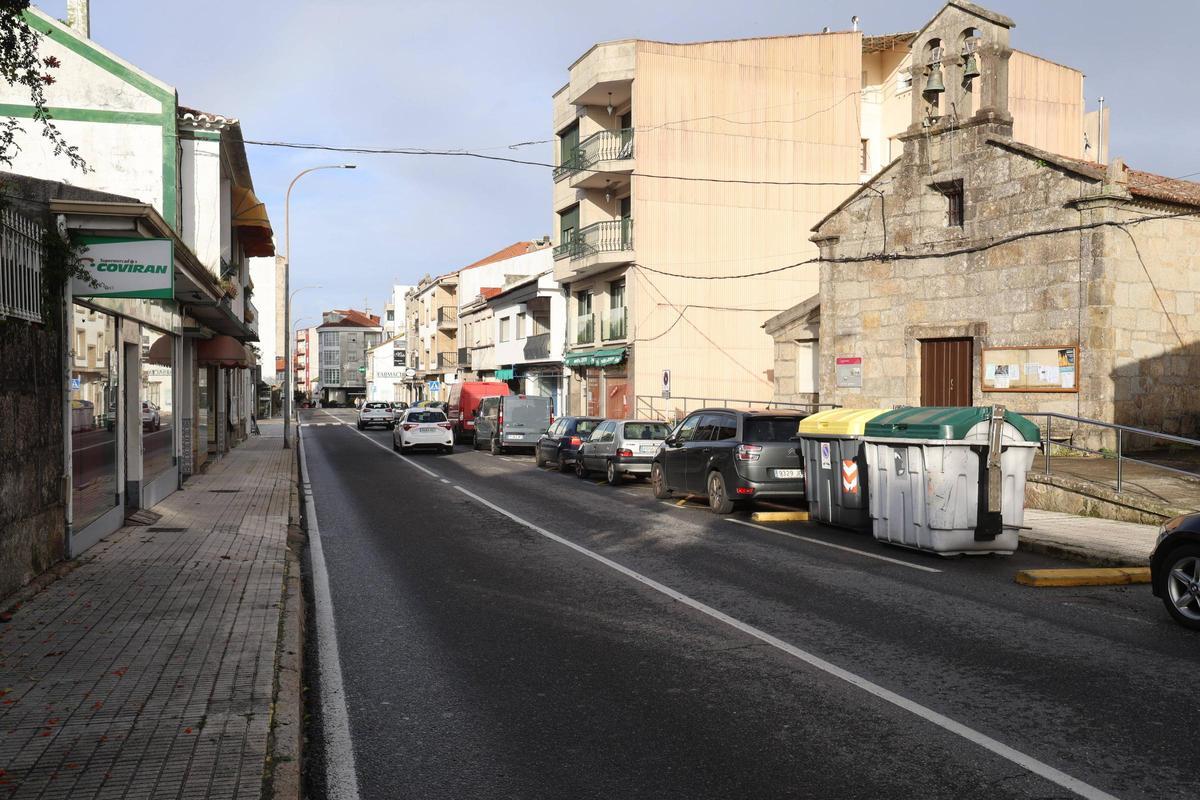 Vista de un tramo de la calle Luis Antonio Mestre de O Grove.