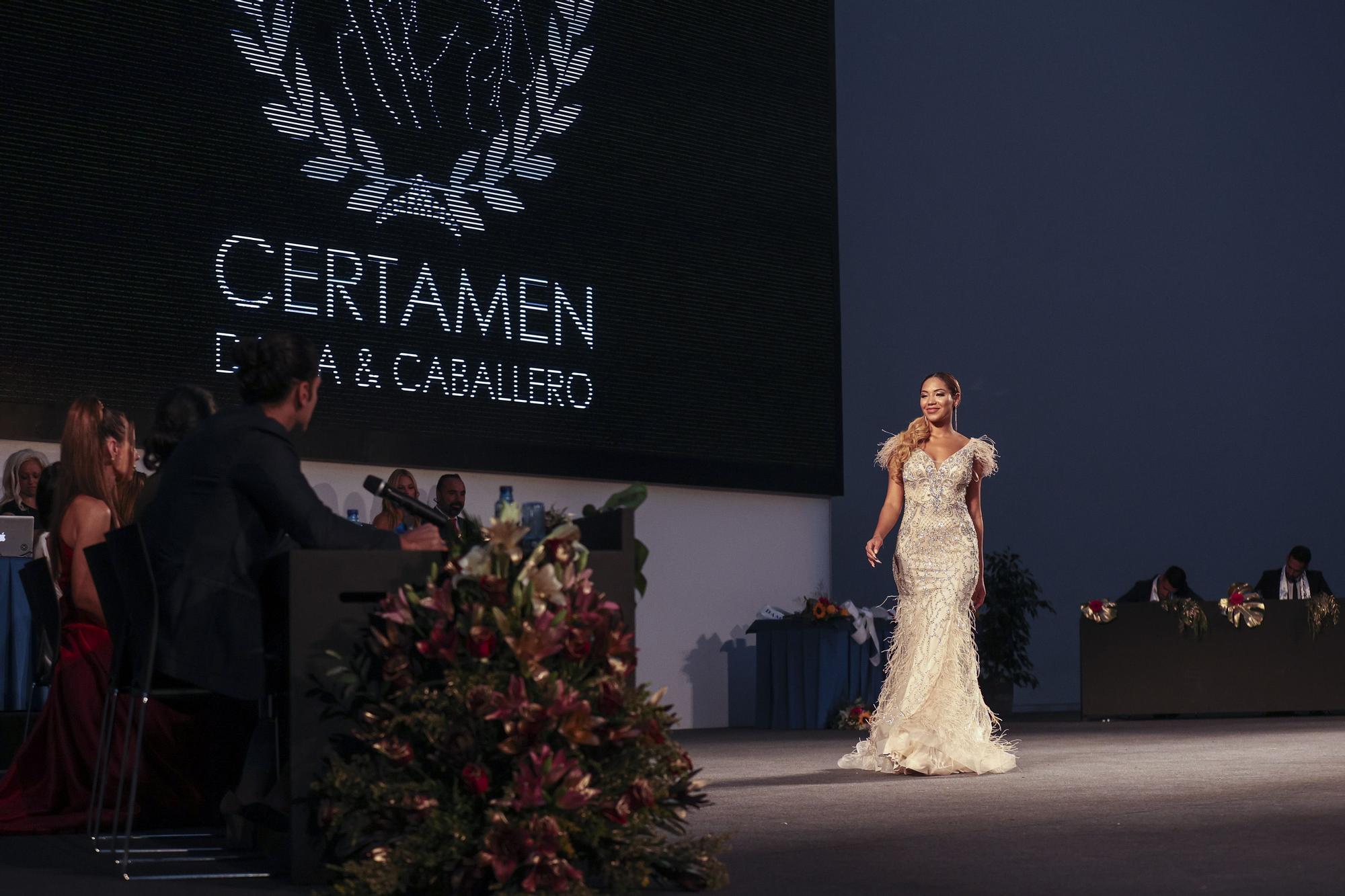 Las imágenes del desfile en Oviedo del certamen de belleza nacional “Dama y Caballero”