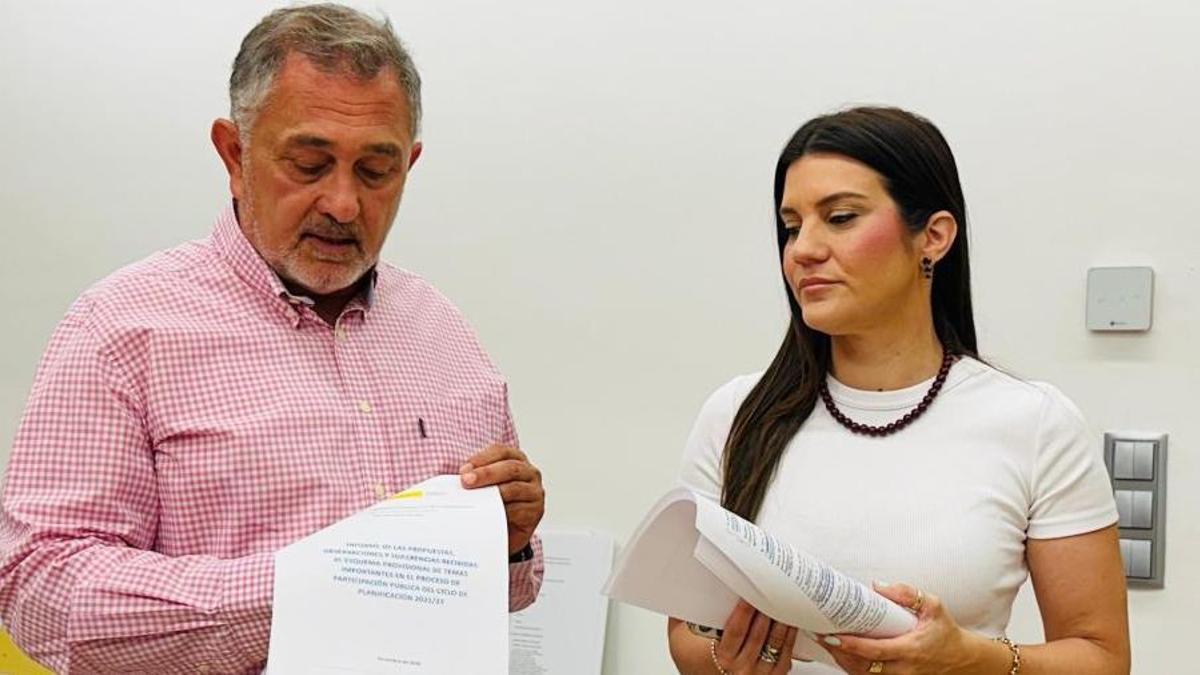 Los concejales Àngel Meca y María Hernández. | AYTO. LORCA