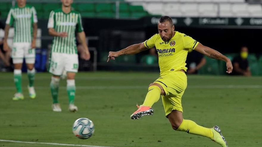 Cazorla agranda su leyenda con la camiseta del Villarreal