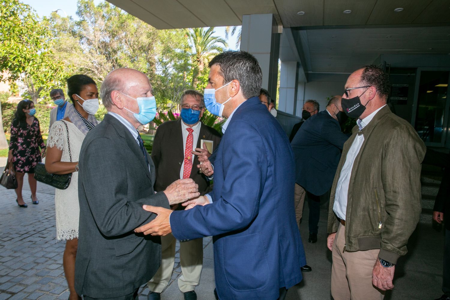 Homenaje a Manuel Lorenzo Pardo en el Club INFORMACIÓN