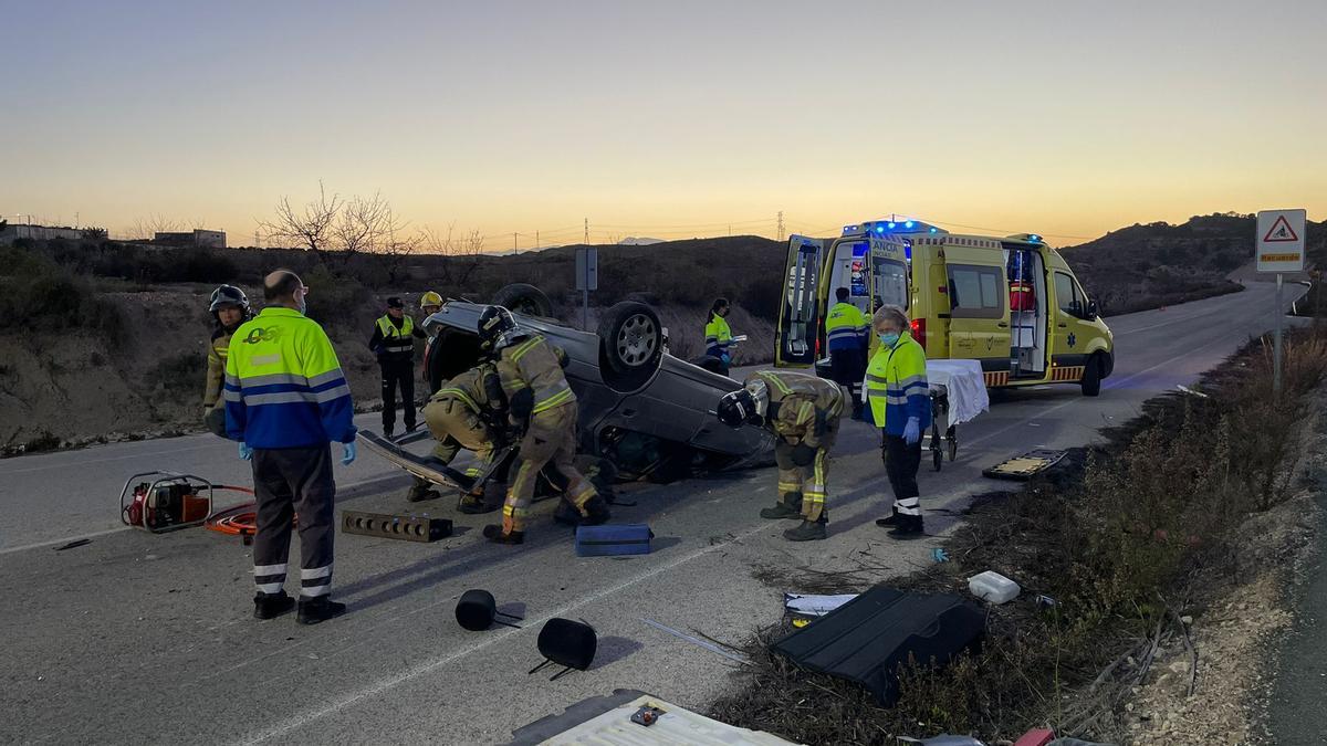 Servicios de Emergencia, en el lugar del accidente