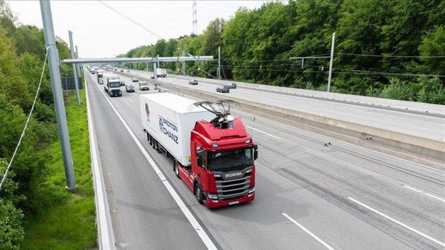 Alemania inaugura su primera autopista eléctrica