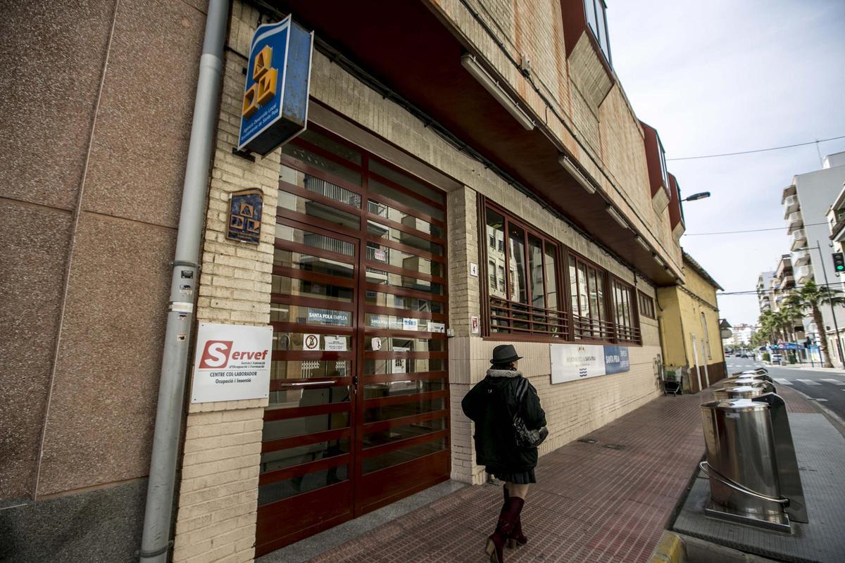 Fachada de la Agencia de Desarrollo Local de Santa Pola, en imagen de archivo